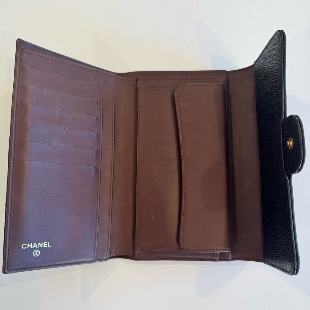 CHANEL Black Quilted Leather Clutch with Gold Logo - Picture 7 of 16